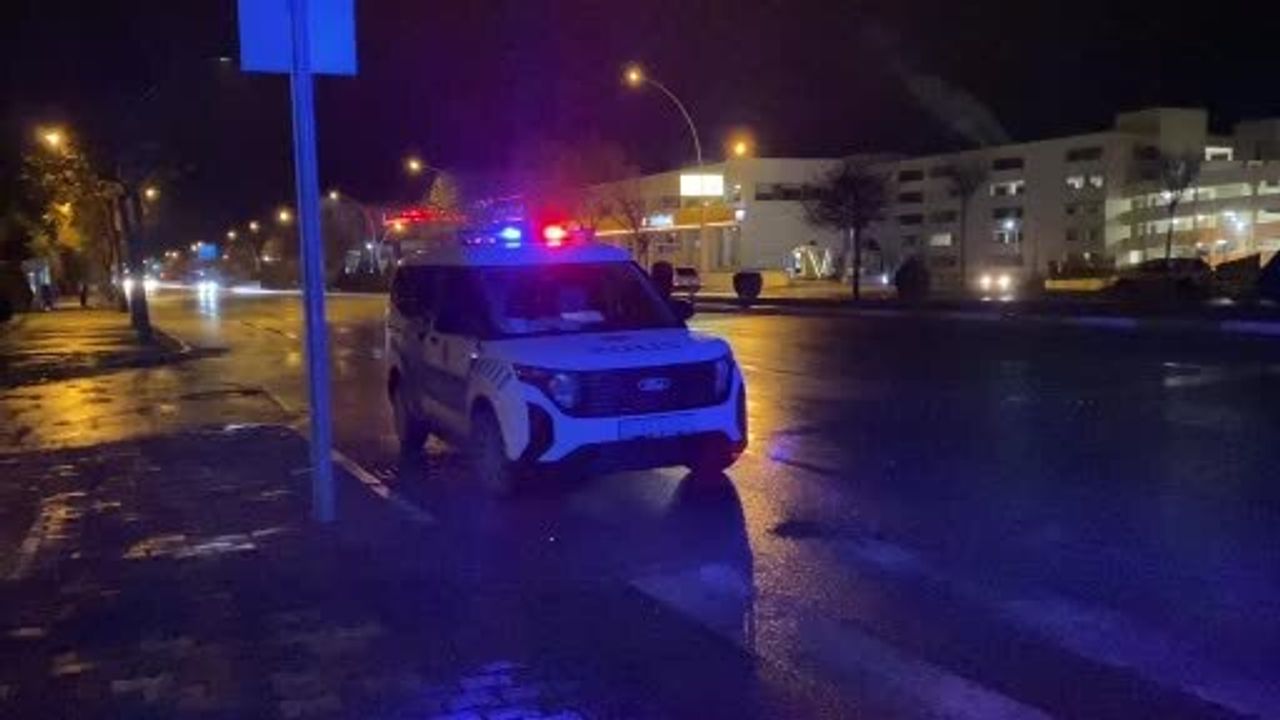 Çorum'da motosikletin yayaya çarpması: 2 yaralı