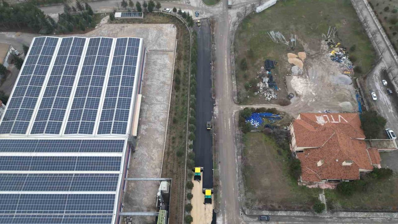 Çorum OSB’de 1700 ton asfalt serimi tamamlandı