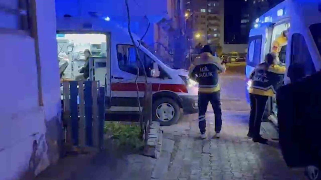 Çorum Sungurlu’da Apartman Yangını: 10 Kişi Dumandan Etkilendi