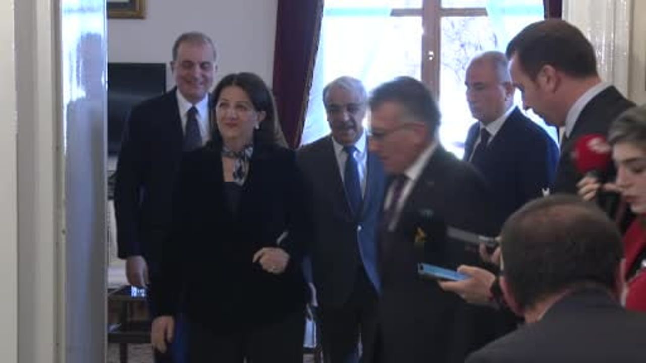 DEM Parti heyeti AK Parti'yi ziyaret etti — Hukuki zemin ve siyasal mutabakat