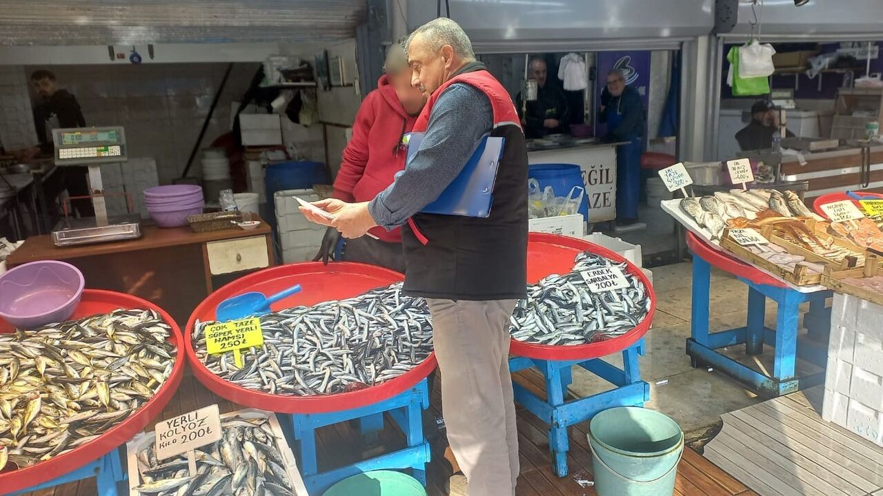 Denetim ortaya çıkardı: Bandırma’da "uskumru" diye satılan balıklar "kolyoz" çıktı