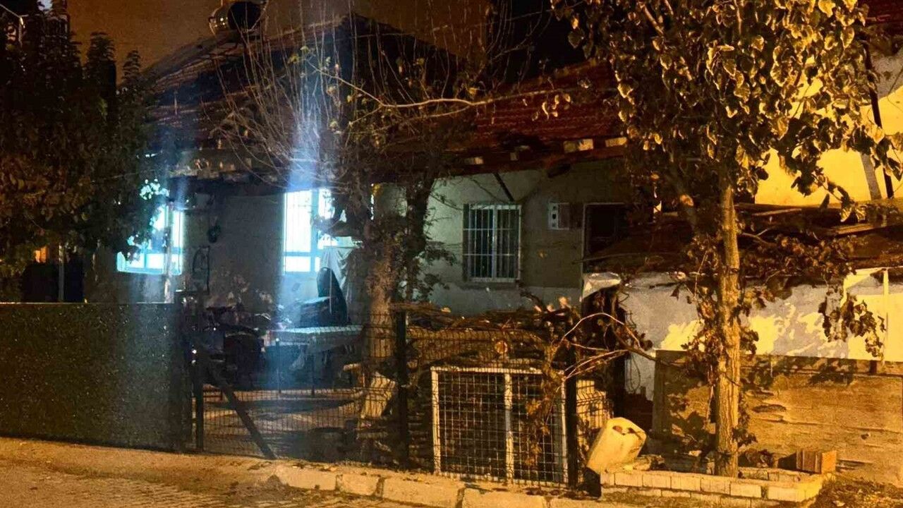 Denizli'de liseli, ruhsatsız tüfekle oynarken kız arkadaşının ölümüne neden oldu — Tutuklandı