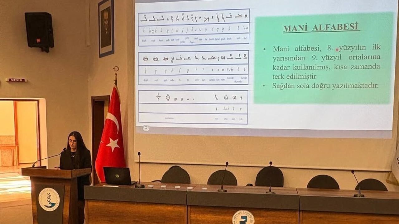 Denizli'de "Türklerin Tarih Boyunca Kullandığı Alfabeler" sergisi açıldı