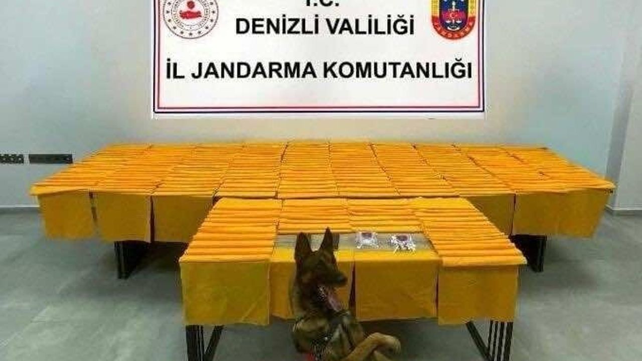 Denizli Jandarması 2 milyon 297 bin 600 kullanımlık sentetik uyuşturucuyu piyasaya sürülmeden yakaladı
