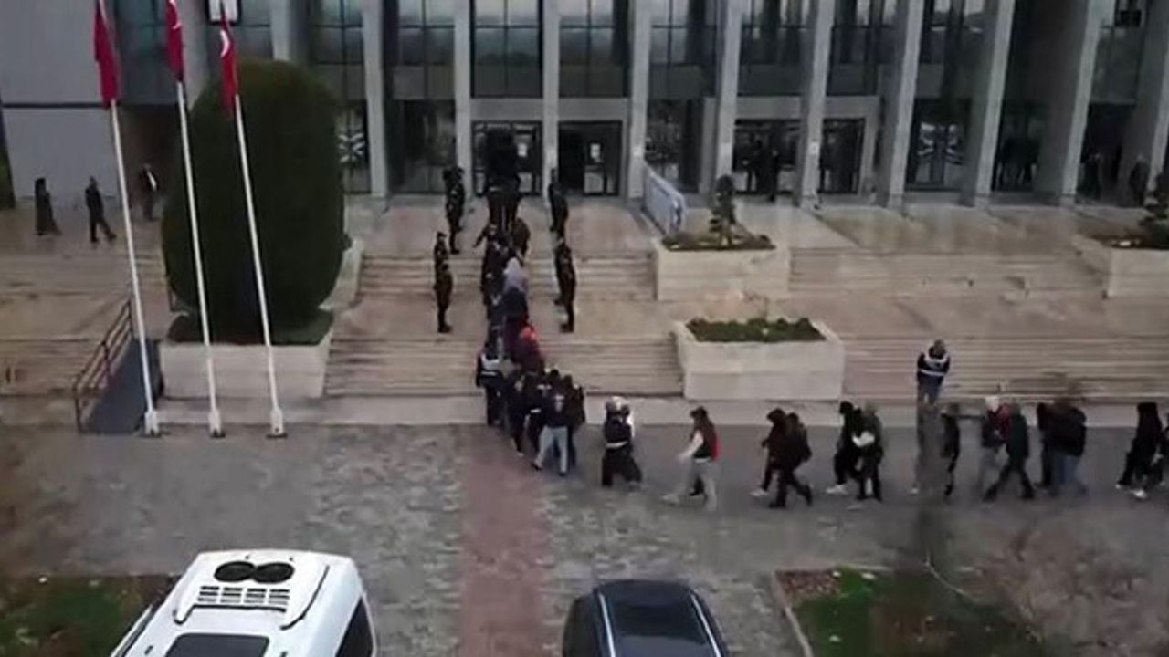 Denizli merkezli eskort ilanı dolandırıcılığında 16 tutuklama