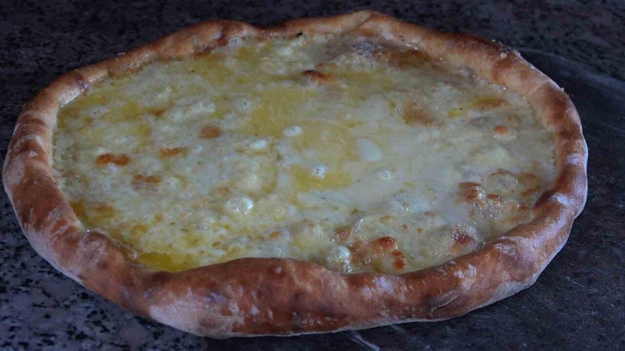 Derepazarı Pidesi'nin Ustalığı Nesilden Nesile Aktarılıyor