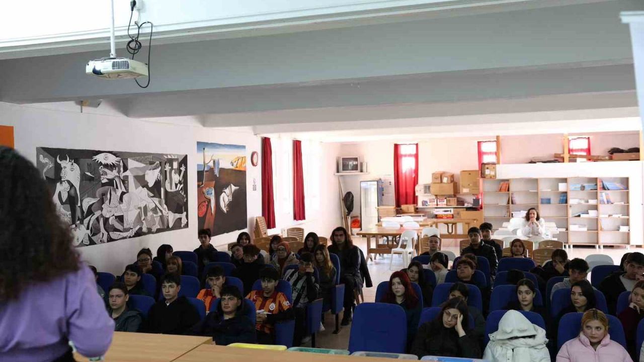 Didim'de 'Sıfır Atık' eğitimleri okullarda devam ediyor