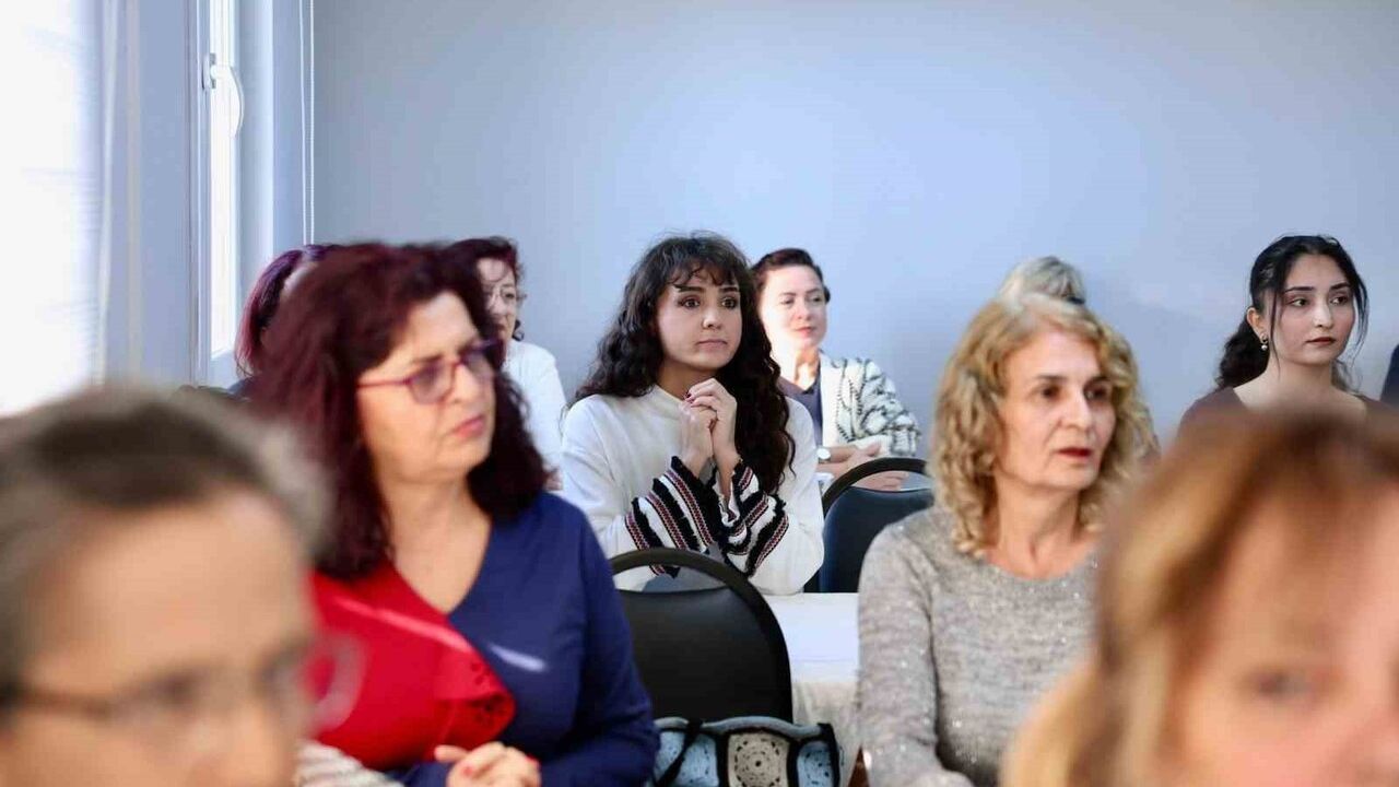 Didim Kadın Meclisi Aralık Toplantısı Yapıldı