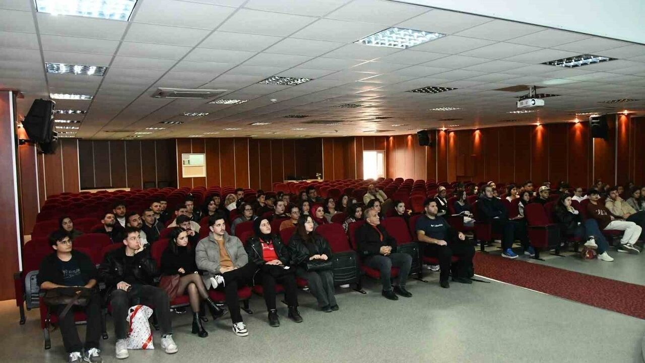 Didim MYO’da yurt dışı eğitim ve kariyer fırsatları semineri