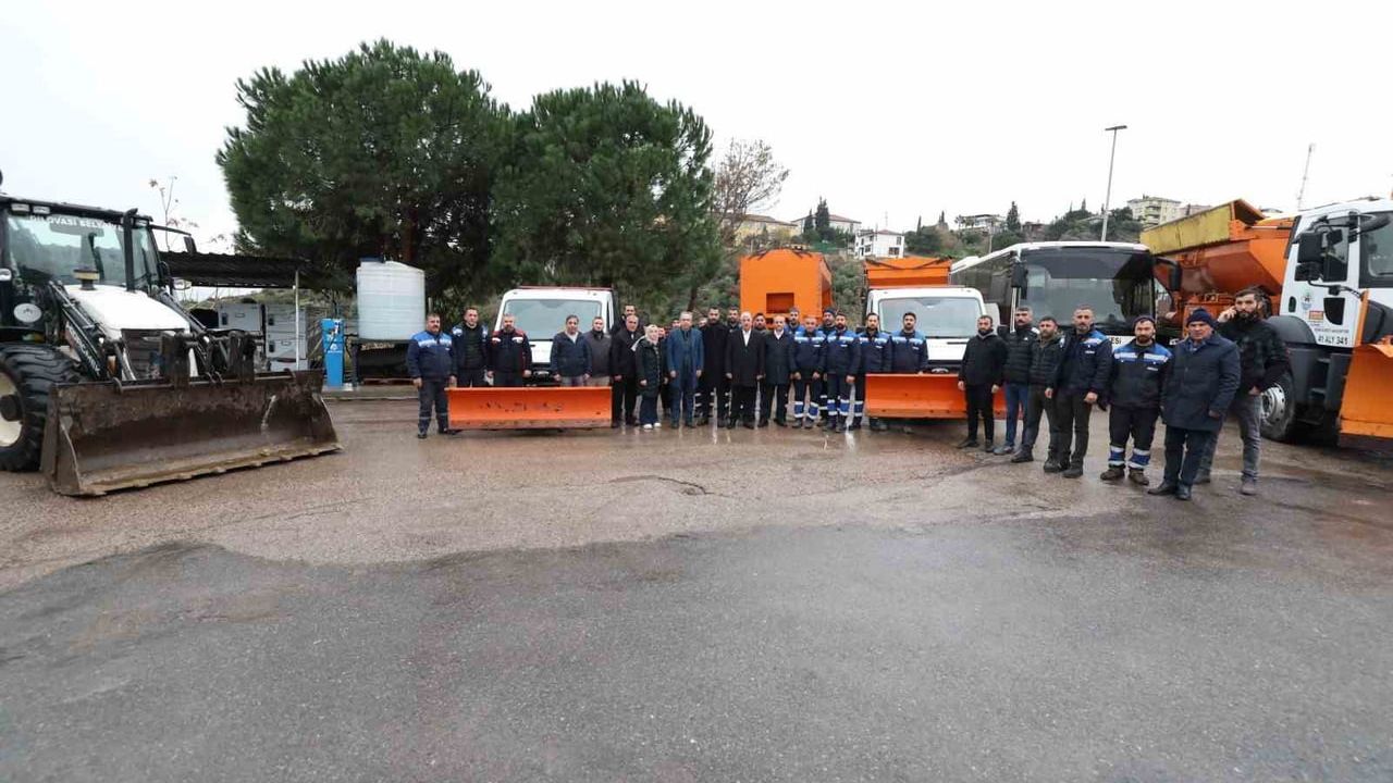 Dilovası Belediyesi karla mücadeleye hazır