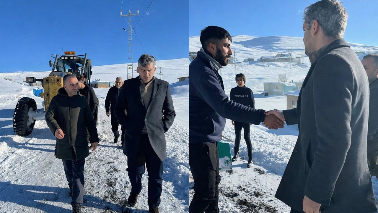 Diyadin'de kapanan köy yollarında yol açma çalışmaları