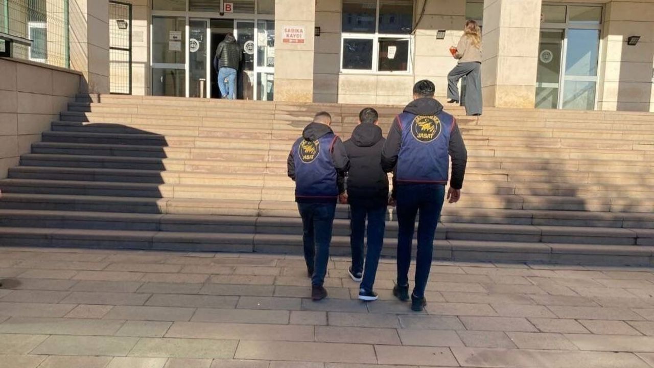 Diyarbakır'da Jandarma Operasyonlarında 89 Kişi Yakalandı