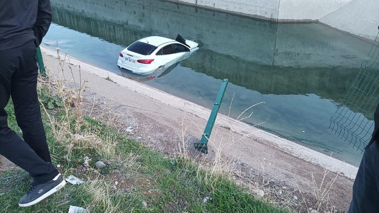 Diyarbakır'da otomobil su kanalına düştü, 1 kişi yaralandı