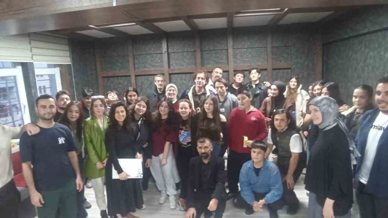 Doğaçlamanın öncüleri Denizli'de deneyimlerini paylaştı