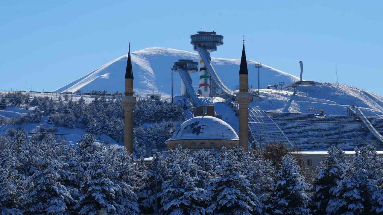 Doğu'da Termometreler -25'i Gösterdi