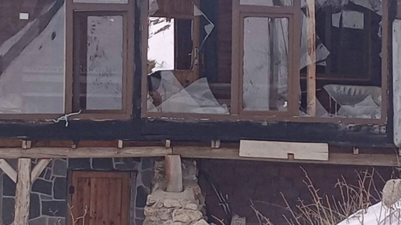 Doğu Karadeniz'de ayılar kış uykusuna yatmıyor: Yayla evlerine saldırılar devam ediyor