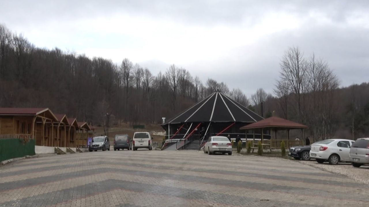 Domaniç’te Kocayayla Çadır Restoran ziyaretçi ilgisi