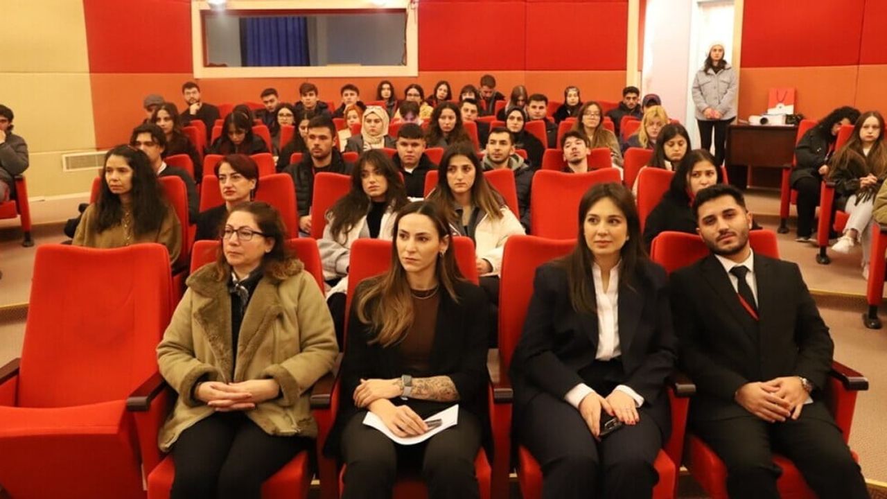 DPÜ’de 'Kalite Elçileri ile Öğrenci Kalite Farkındalık' çalıştayı gerçekleştirildi