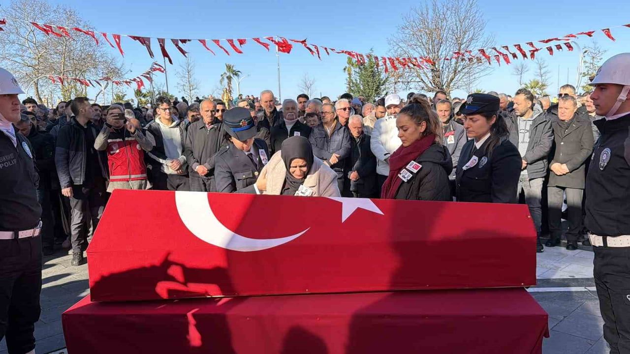 Düzce'de şehit polis Turgut Külünk için cenaze töreni
