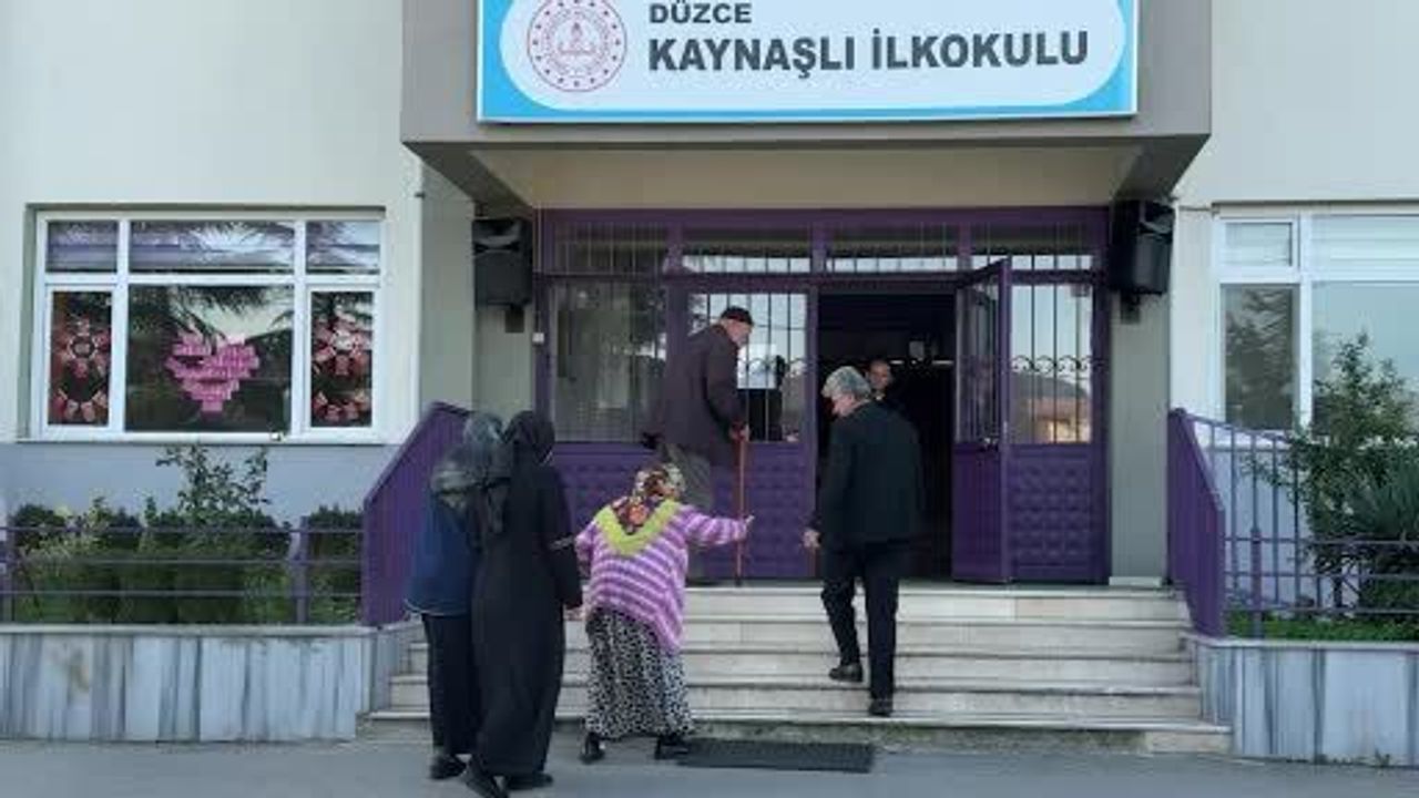 Düzce’den Ankara’ya Öğretmenler Günü Köprüsü: Sabri Ergin’e Duygusal Mektuplar