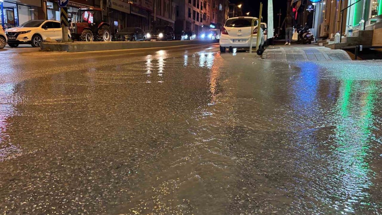Edirne'de içme suyu hatlarındaki patlaklar artan tepkilere yol açıyor