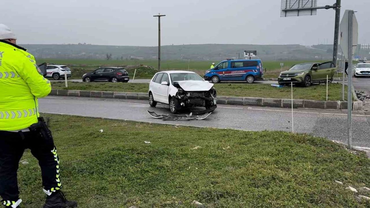 Edirne Kırklareli Kavşağı'nda kaza: 7 yaralı