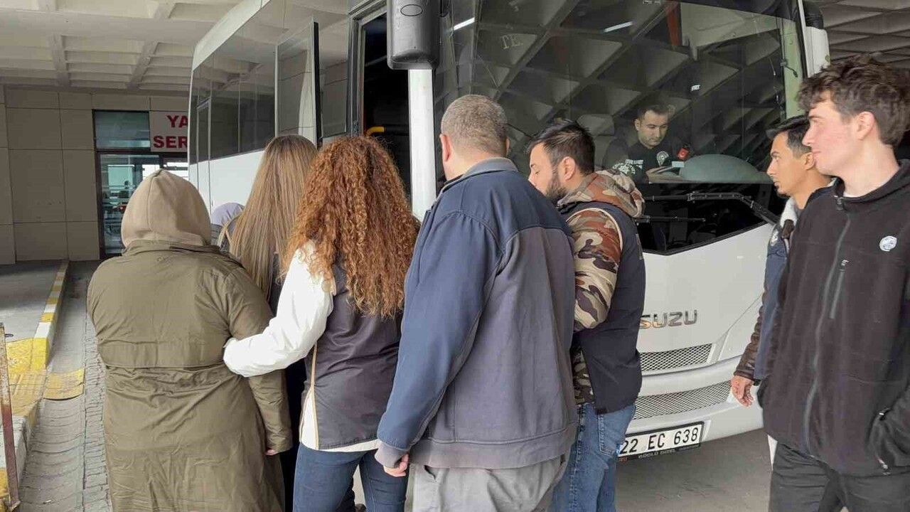 Edirne merkezli FETÖ operasyonunda 12 kişi gözaltında