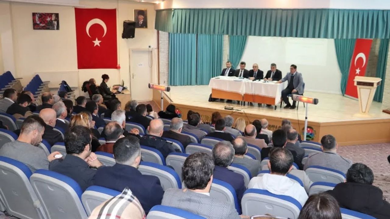 Edremit'te 2025-2026 Eğitim Yılı 1. Dönem Sonu Değerlendirmesi