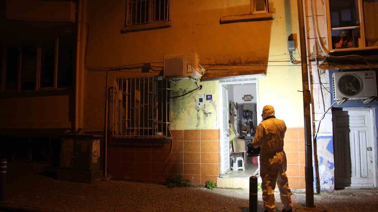 Efeler'de bir haftadır ulaşılmayan kişi evinde ölü bulundu