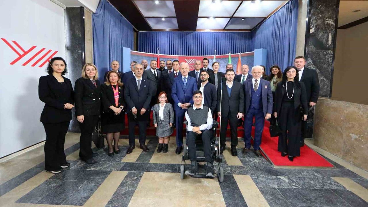 Ege Üniversitesi'ne YÖK'ten 'Engelsiz Üniversite' ödülü