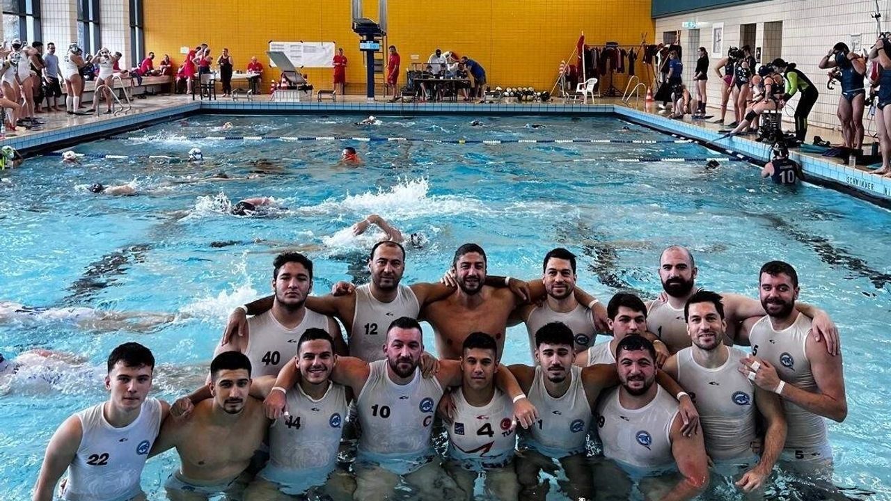 Ege Üniversitesi Sualtı Ragbisi Takımı Dünya 4.'sü oldu