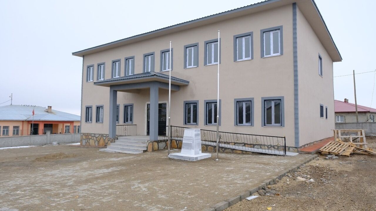 Ekincik Köyü’ne 4 derslikli modern ortaokul binası