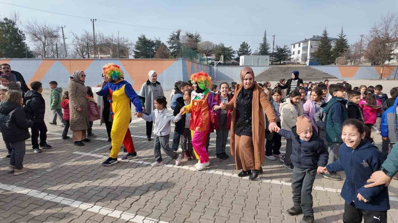 Ekinözü’nde Özel Çocuklara Eğlenceli Gün — Kahramanmaraş Büyükşehir Belediyesi
