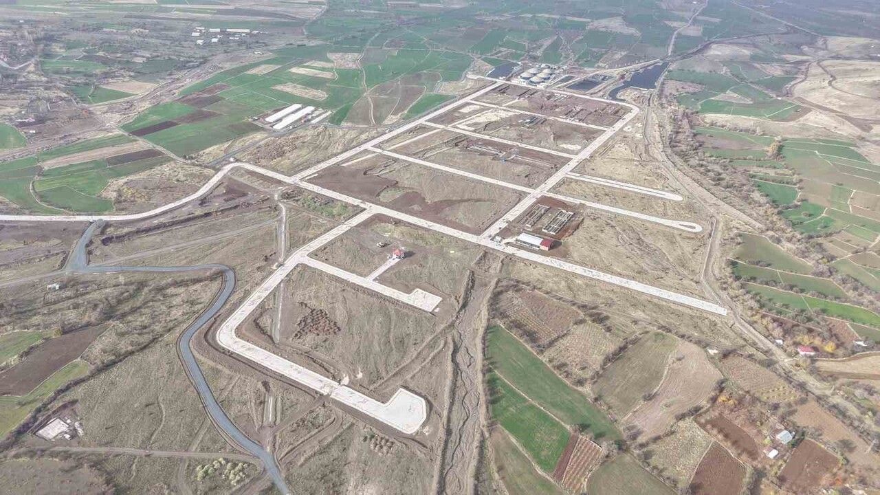 Elazığ'da Cevizdere Besi OSB'nin altyapısı tamamlandı