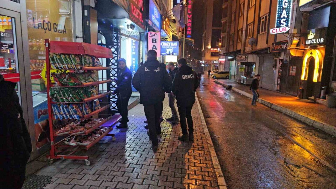 Elazığ'da kent genelinde geniş asayiş uygulaması