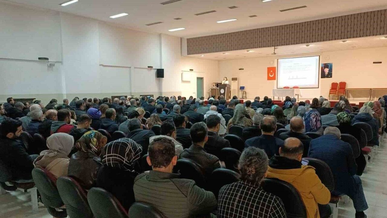Elazığ'da öğretmenlere diyabet ve Glukagon eğitimi