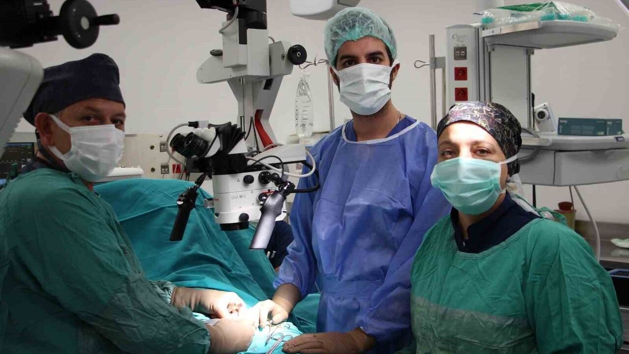 Elazığ Fethi Sekin Şehir Hastanesi’nde mikro‑TESE ile ilk gebelik