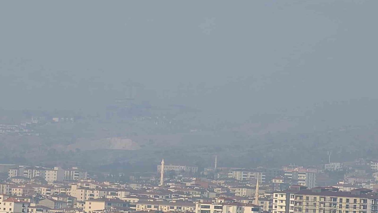 Elazığ’ın yüksek kesimlerinde yoğun sis