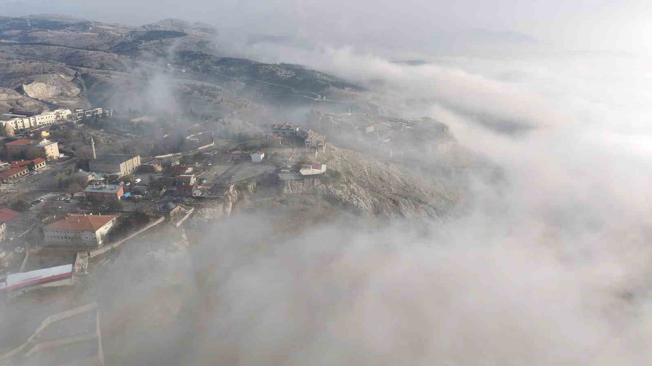 Elazığ sis altında: Drone ile kuşbakışı görüntüler