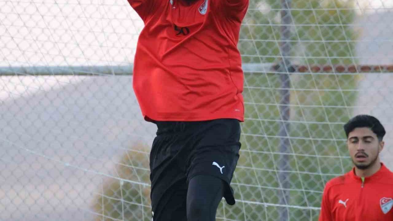 Elazığspor, Muammer Zülfikar Yıldırım'a kulüp araması için izin verdi