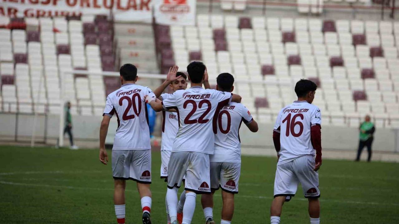 Elazığspor U16 2-1 Beşiktaş U16 — İyiliğe Kanat Aç Dostluk Maçı