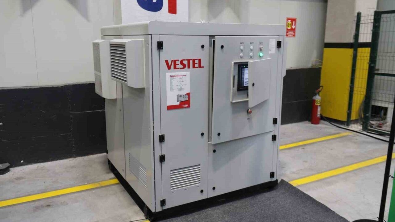 Emsa Jeneratör, Vestel ve Sparcon iş birliğiyle hibrit jeneratörünü Eskişehir'de tanıttı
