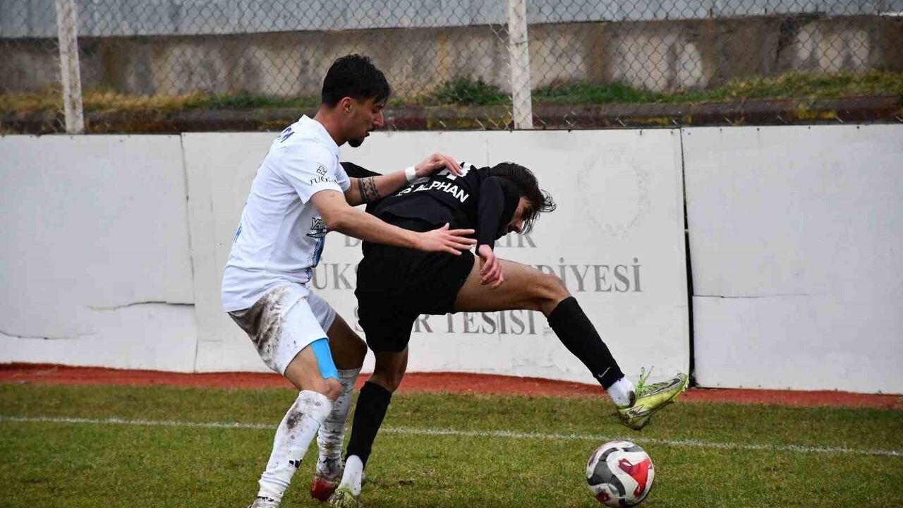 Erciyes 38 FK deplasmandan 2-1 galip döndü