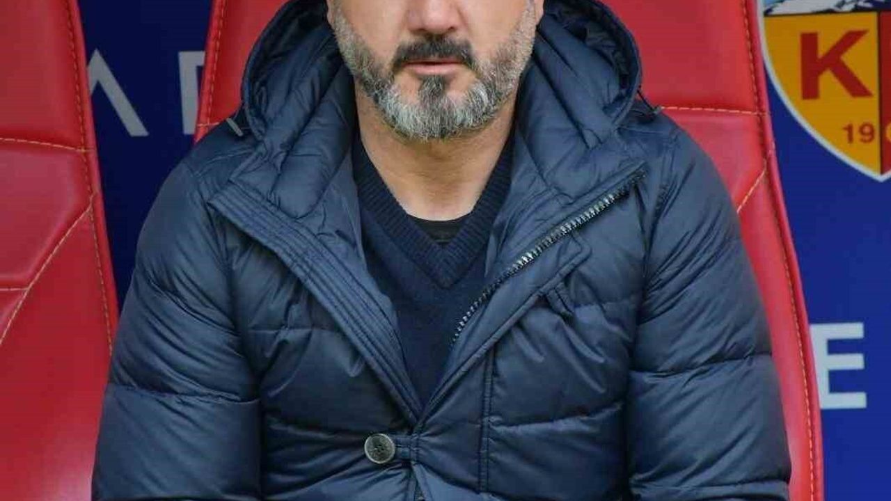 Erciyes 38 FK, Gökhan Ünal ile yollarını ayırdı