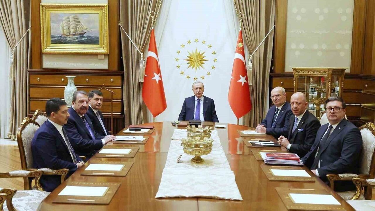 Erdoğan, Ankara’nın ekonomi temsilcilerini Külliye’de kabul etti