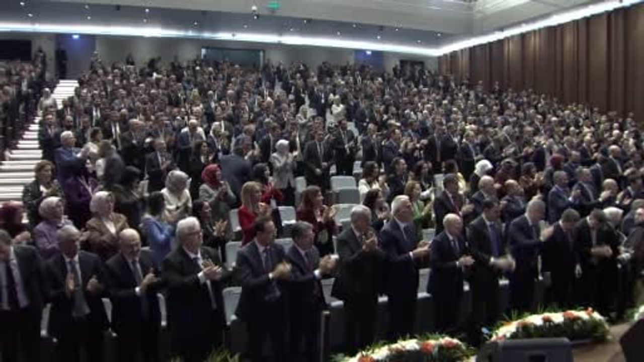 Erdoğan'dan toplantıda net mesaj: "Oyuna gelmedik, gelmeyeceğiz"