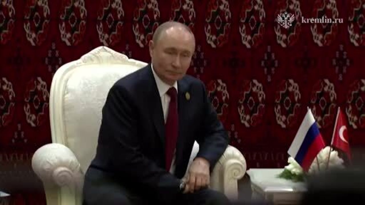 Erdoğan ile Putin'in Aşkabat'taki görüşmesi başladı