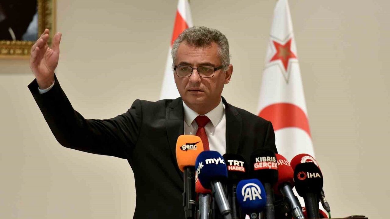 Erhürman: Holguin Cuellar ile yapılan görüşme verimli geçti