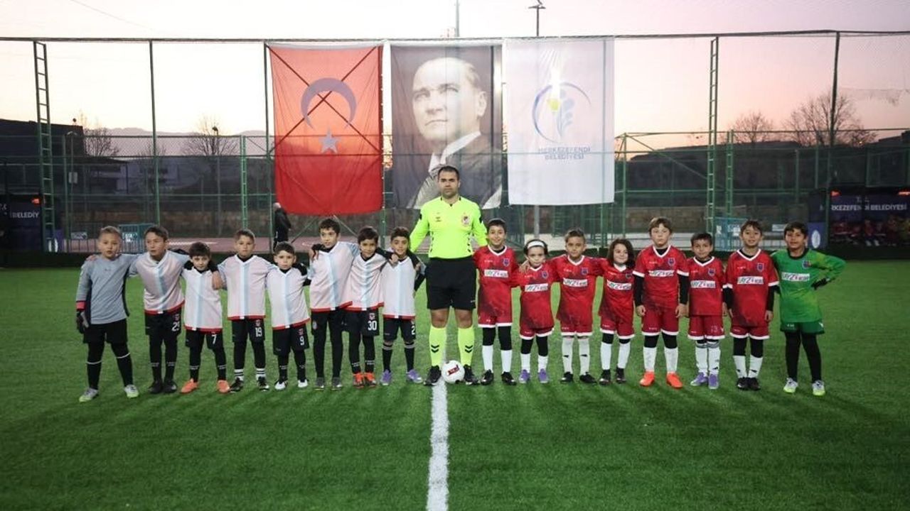 Erol Cantürk U-9 Futbol Şenlik Ligi Merkezefendi'de başladı
