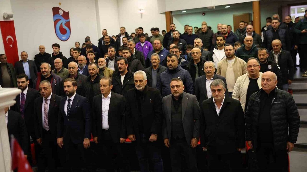 Ertuğrul Doğan'dan 92 Amatör Kulübe Malzeme Desteği